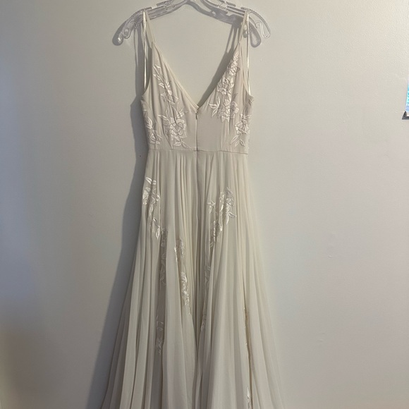 BHLDN Bonaire Gown - Picture 3 of 8